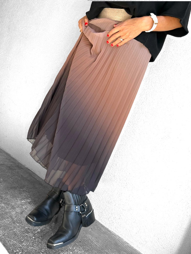 Jupe plissée à dégradé de couleurs camel et noir
